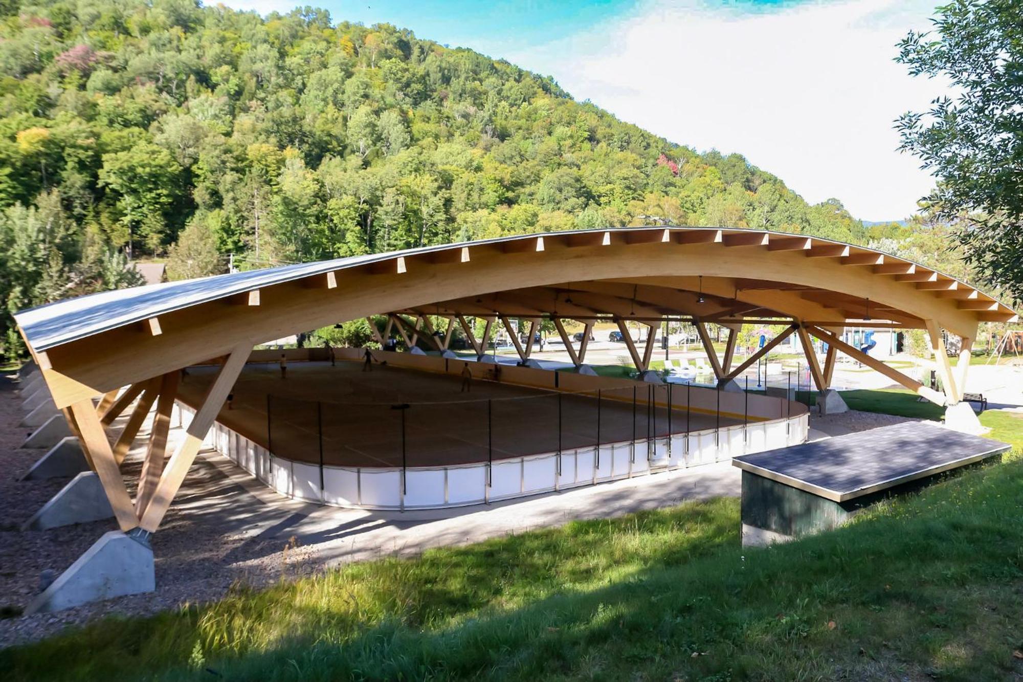 Condo Moderne, Escapade Vacance, Vue Sur Montagnes Exterior photo