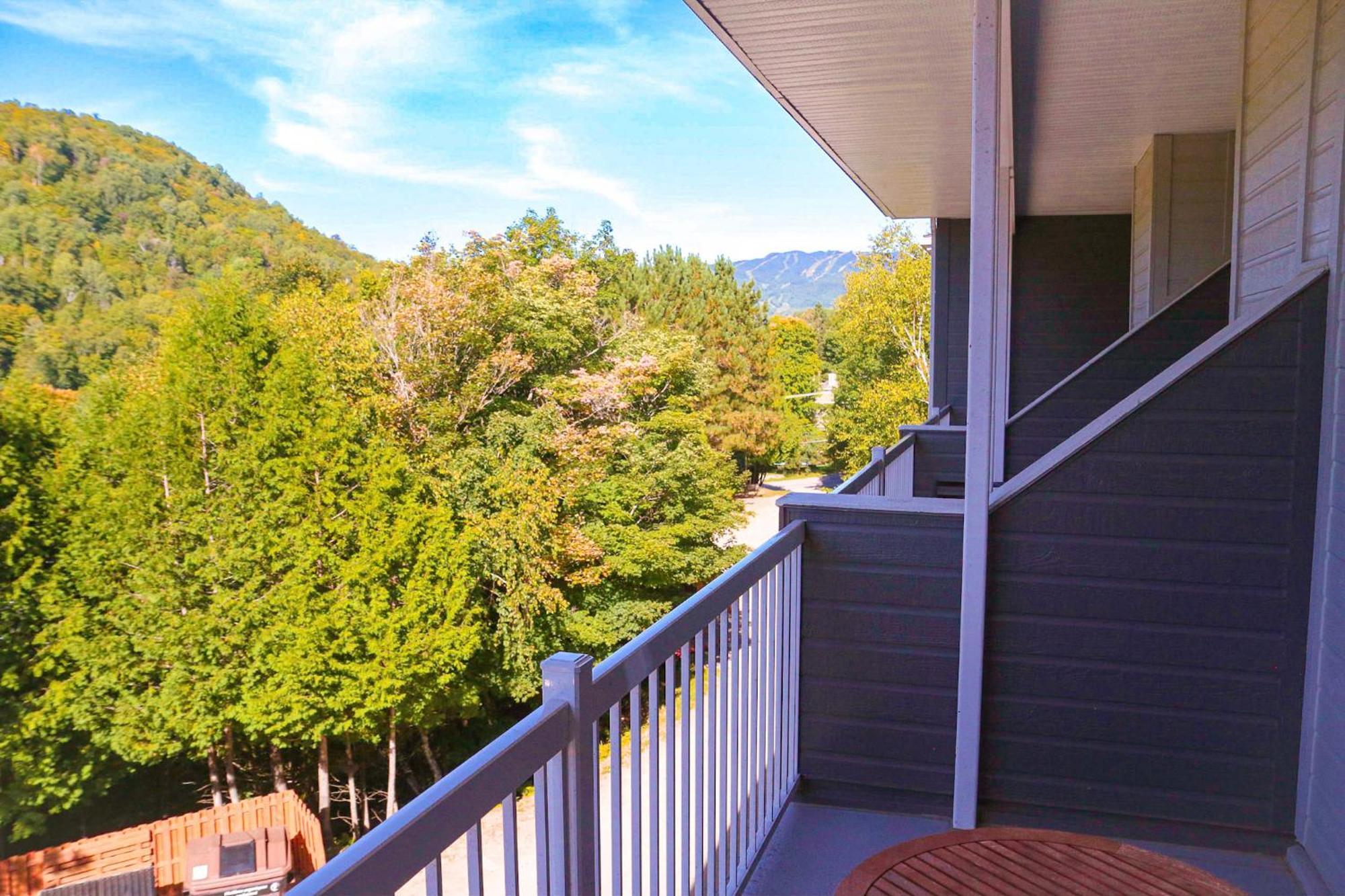 Condo Moderne, Escapade Vacance, Vue Sur Montagnes Exterior photo