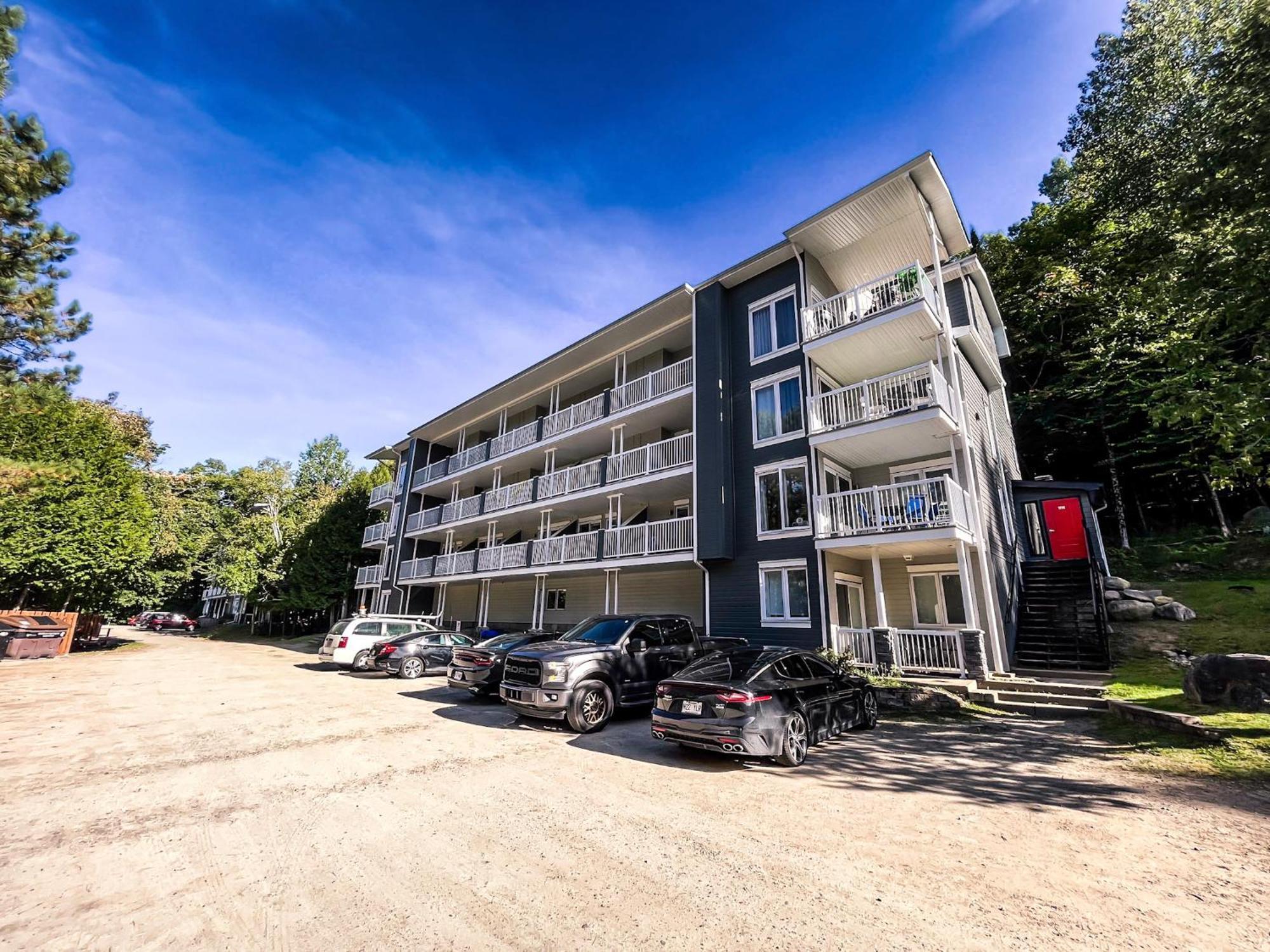 Condo Moderne, Escapade Vacance, Vue Sur Montagnes Exterior photo
