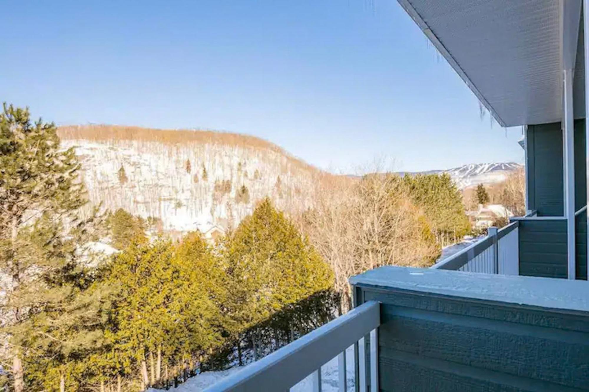 Condo Moderne, Escapade Vacance, Vue Sur Montagnes Exterior photo